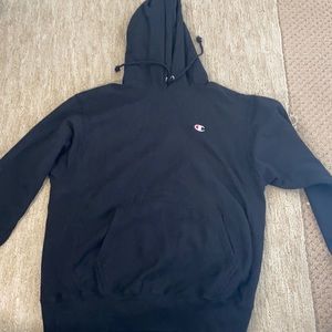 CHAMPION SWEATSHIRT